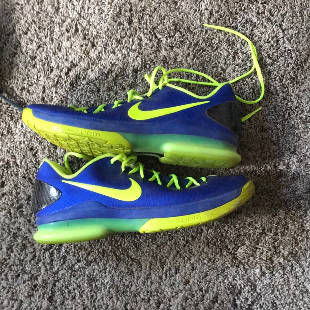KD 5 Low Superhero